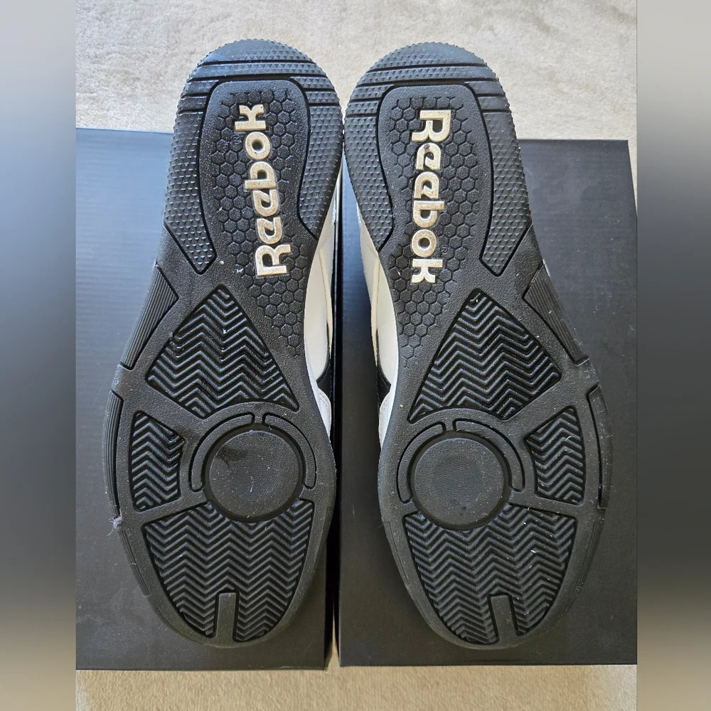 Reebok Unisex BB 4000 II Shoes, 10.5